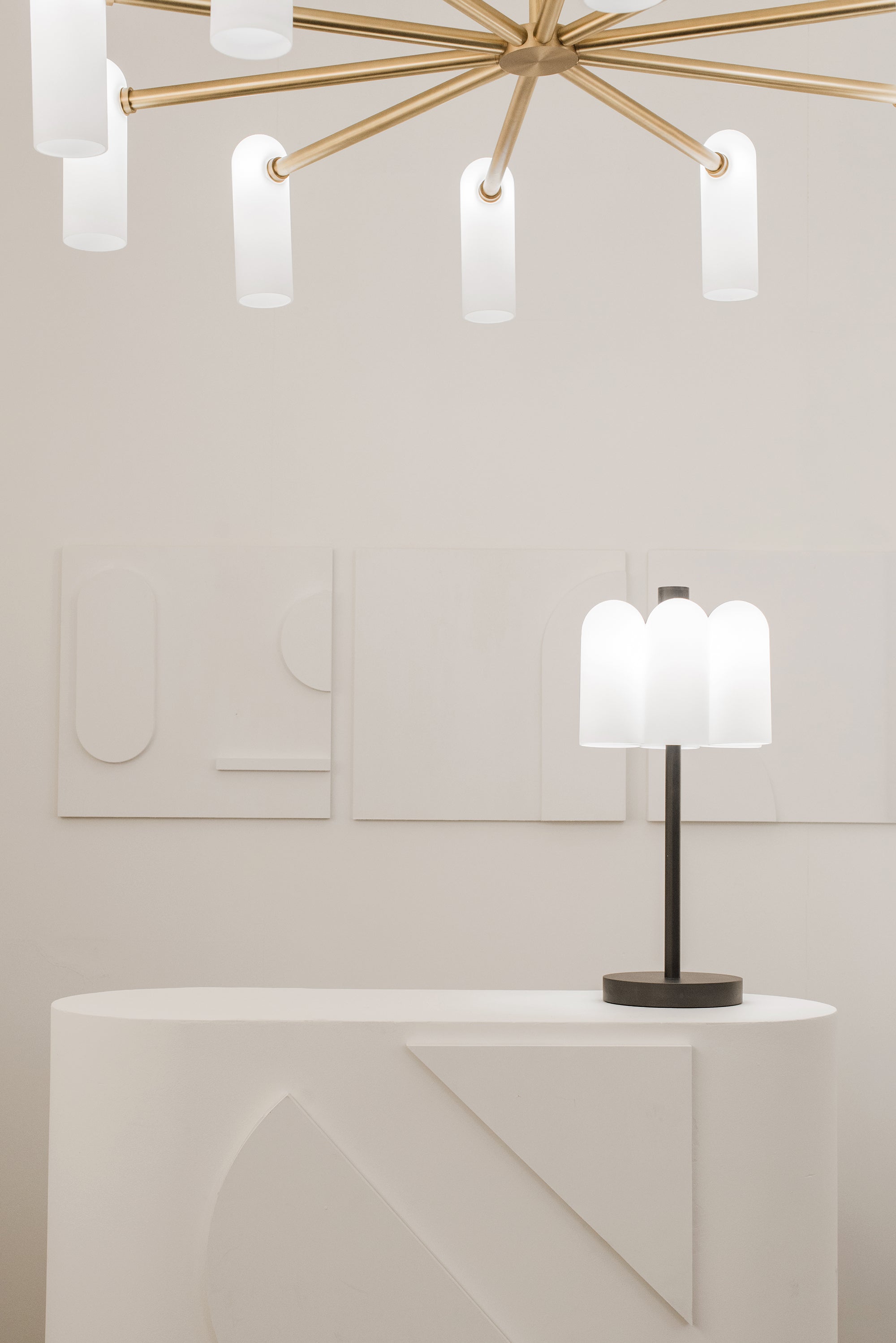 Schwung Odyssey 6 Black Gunmetal Table Lamp